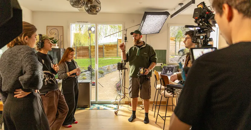 Image BTS - footer-12
